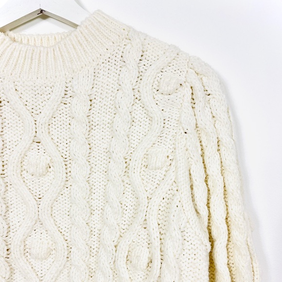 H&M White Chunky Knit Crewneck Sweater - Picture 4 of 4